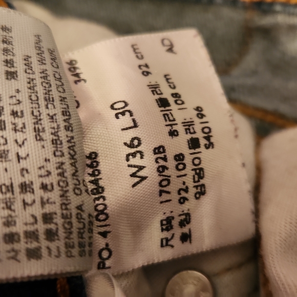 Jeans - Picture 2 of 3